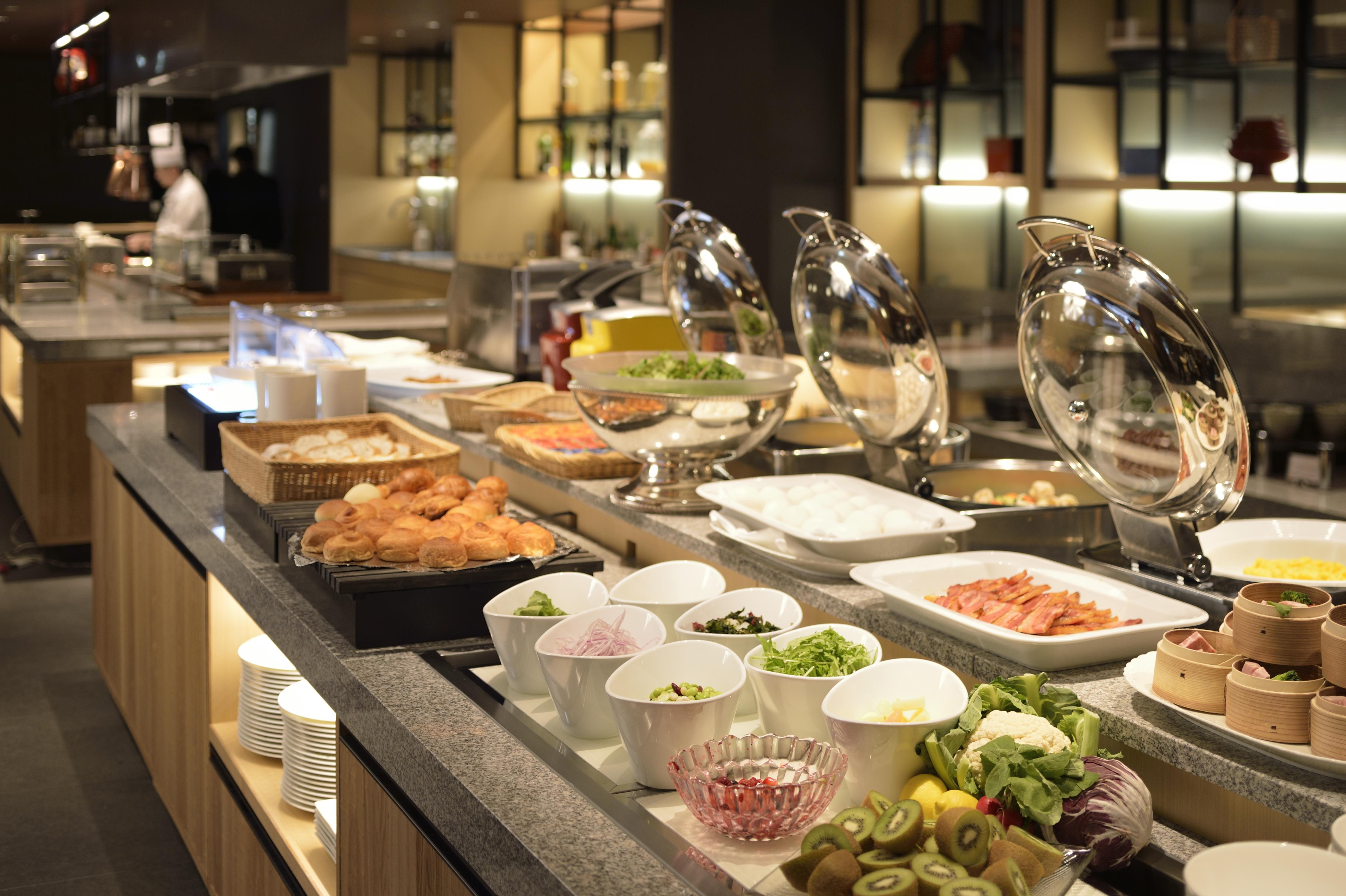 Kyoto Tokyu Hotel Zewnętrze zdjęcie A salad bar