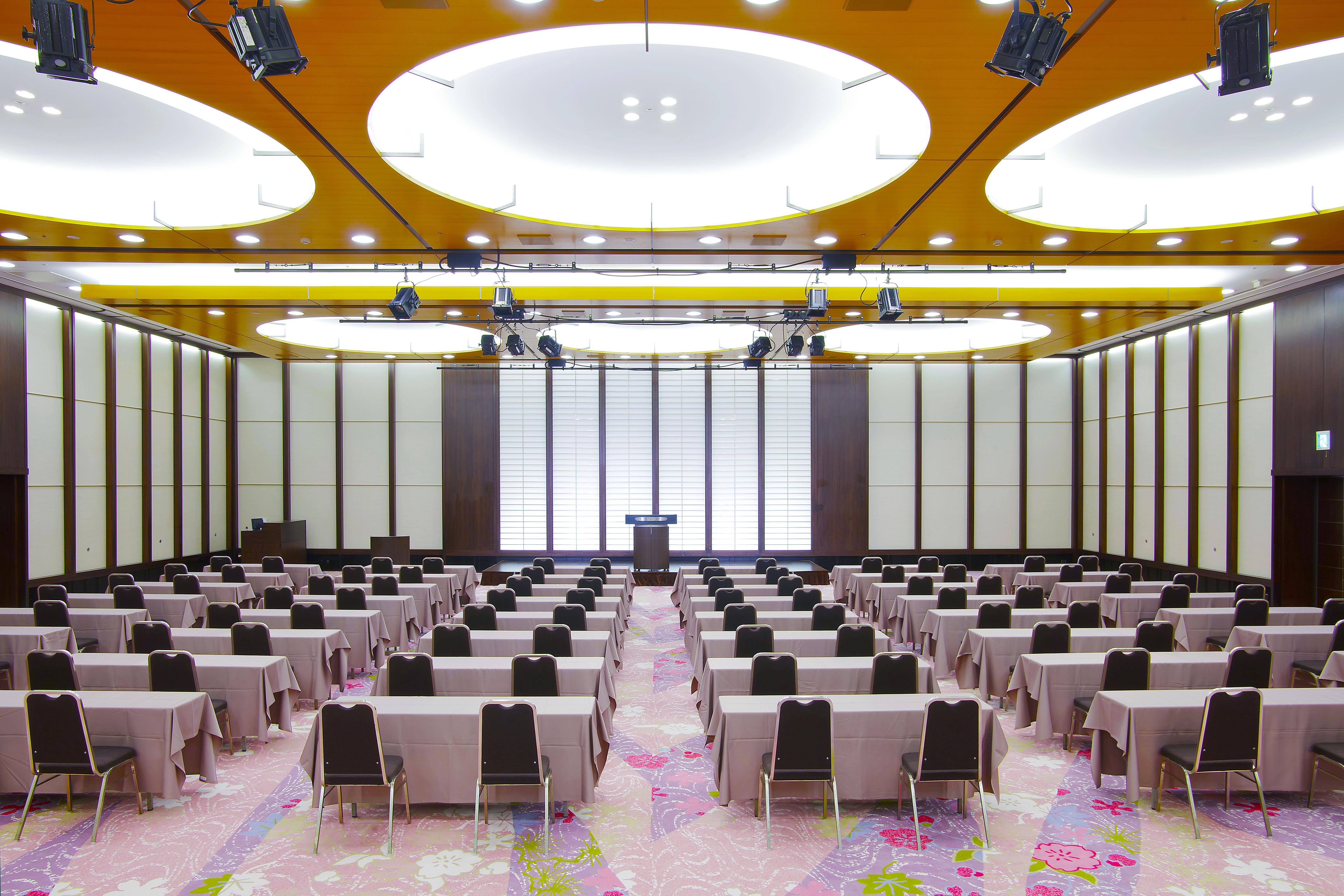 Kyoto Tokyu Hotel Zewnętrze zdjęcie The 2008 venue, the Grand Ballroom of the Royal Garden Hotel